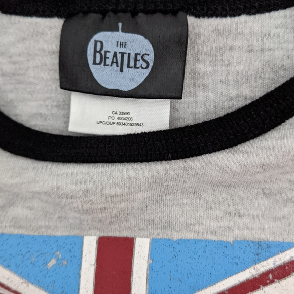The Beatles grey & black long sleeved onesie - Picture 2 of 3